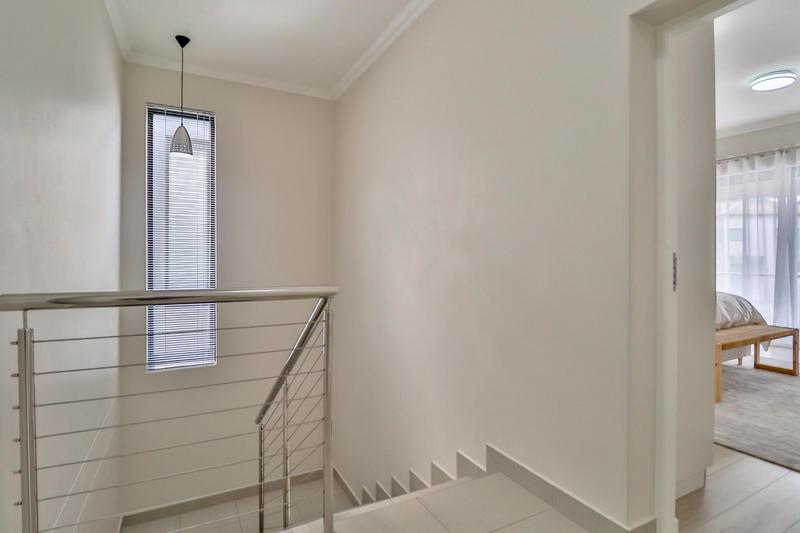 3 Bedroom Property for Sale in Protea Heights Western Cape